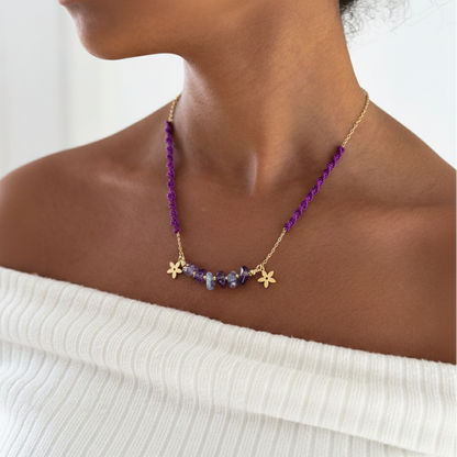 Colgante Aura de Crisajewel: pieza artesanal en acero con piedras naturales, diseño elegante y estilo boho