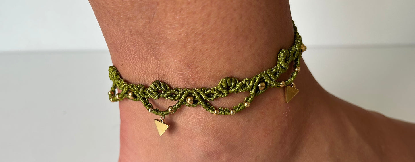 Queen Anklet