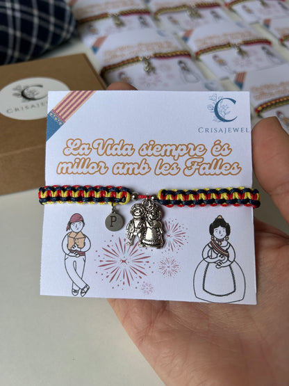 Pulsera Fallera ajustable con hilo encerado inspirado en la Senyera valenciana y cuentas de acero inoxidable, personalizable con inicial.