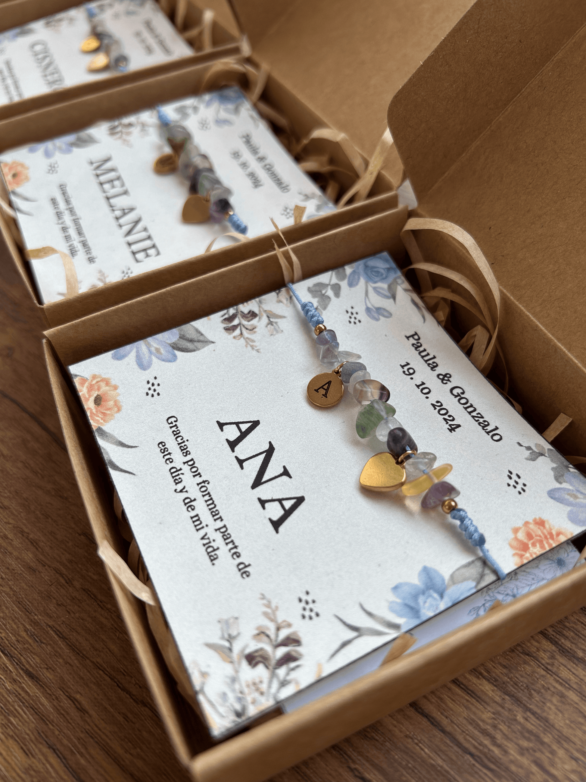 Pulsera inicial de acero inoxidable con piedra natural (amatista, cuarzo blanco o ágata musgoso), un regalo personalizado y delicado ideal para cualquier ocasión 