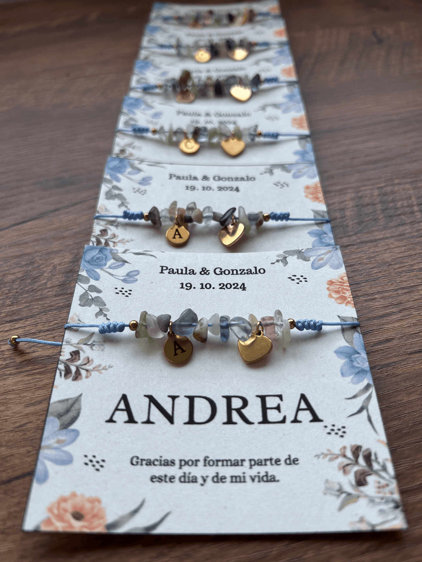 Pulsera inicial de acero inoxidable con piedra natural (amatista, cuarzo blanco o ágata musgoso), un regalo personalizado y delicado ideal para cualquier ocasión 